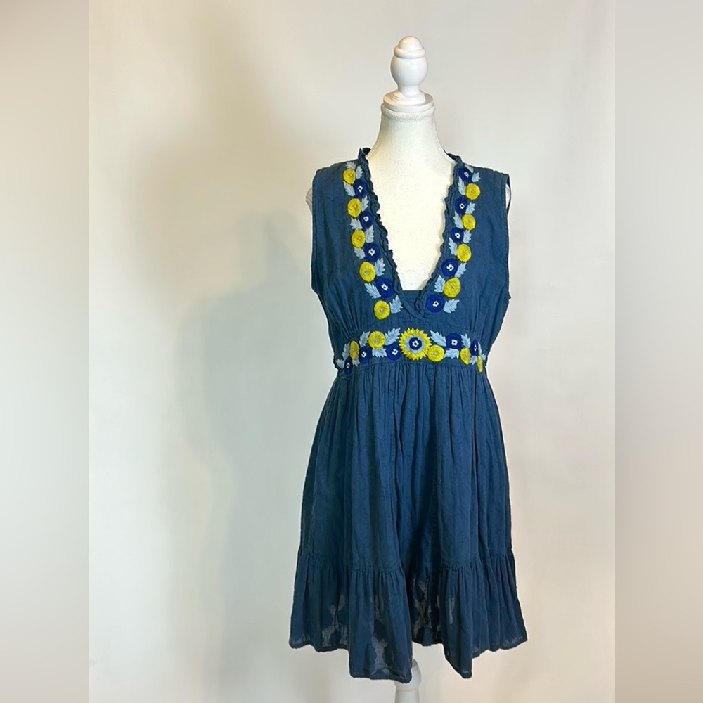 Banjanan | "Diana" Blue Embroidered Floral Tie Waist Sleeveless Dress | Large